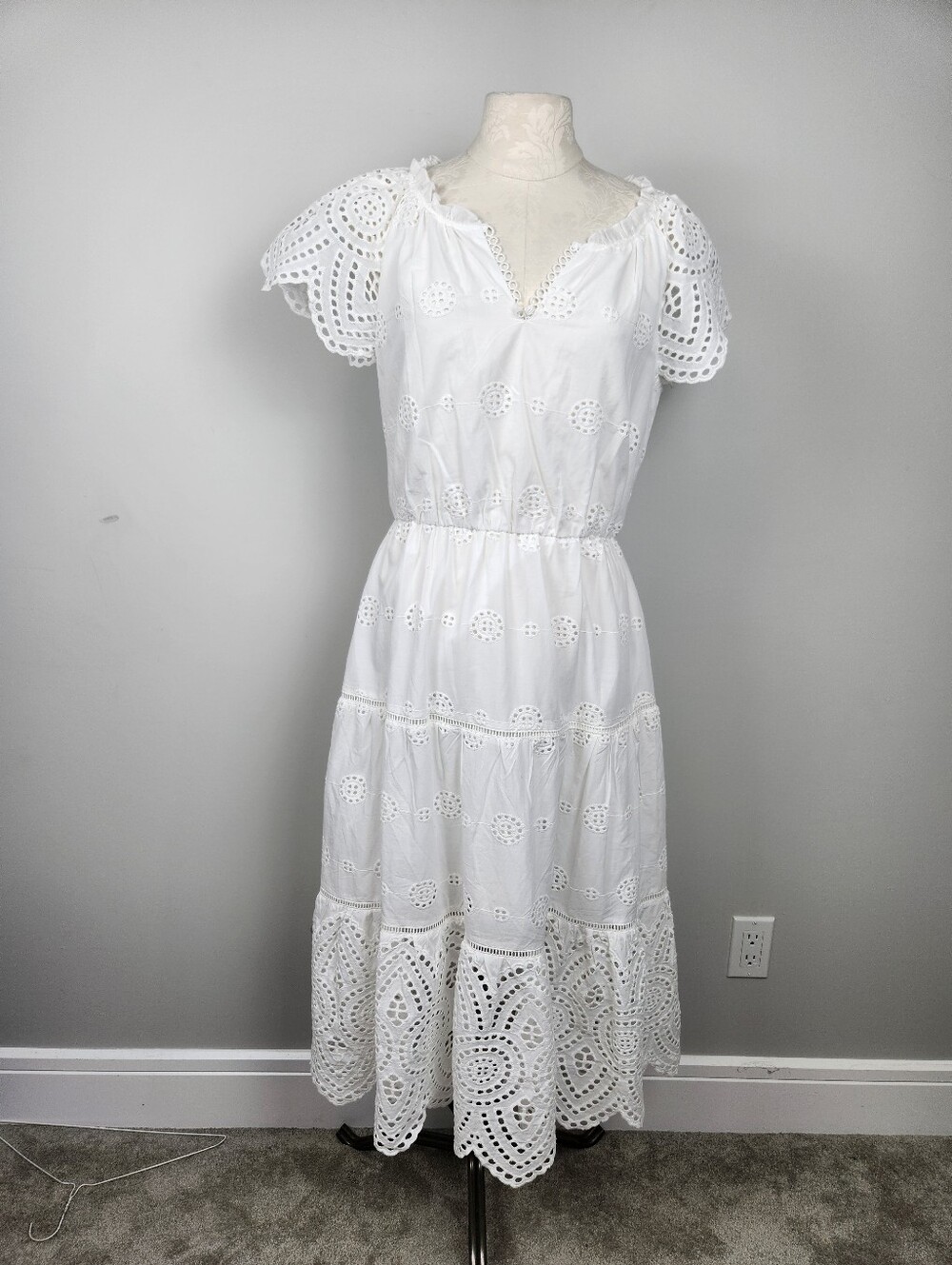 White Eyelet 100% Cotton Midi Dress Flutter Sleeve Size Small Fits Medium - Picture 2 of 12